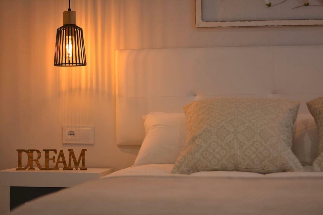 Quatre Casas Apartment Ourense Bagian luar foto